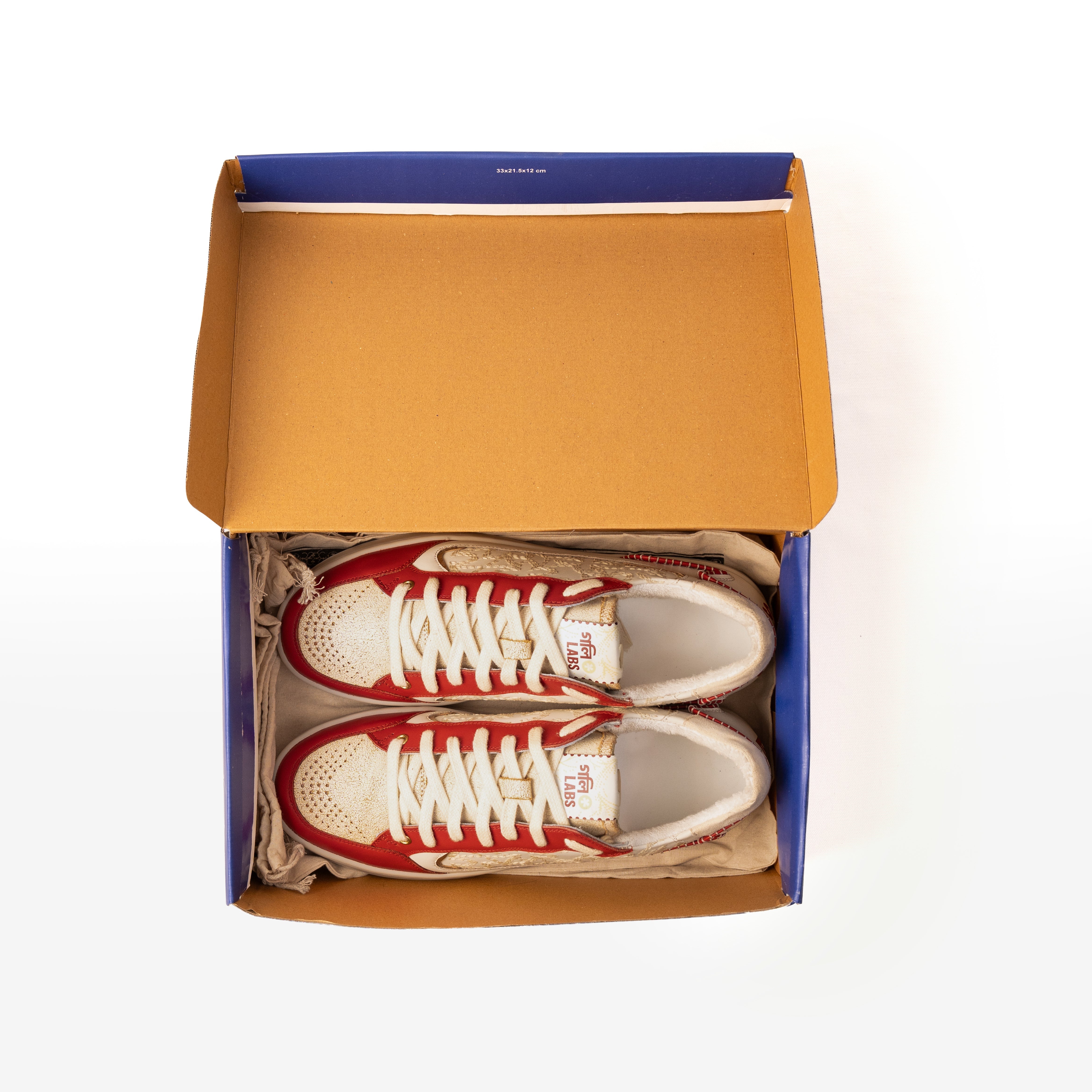 GULLY NUMBER 001 - MANIK RED