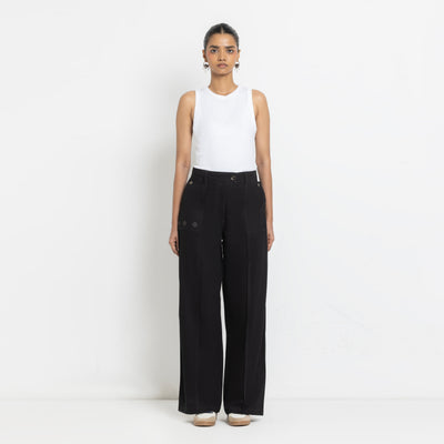 Kara - Pintuck Pant - Black For Women