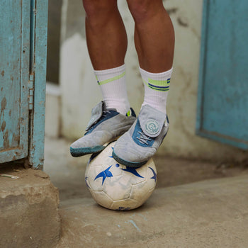 Gully Labs X Nivia - Barefoot Blue