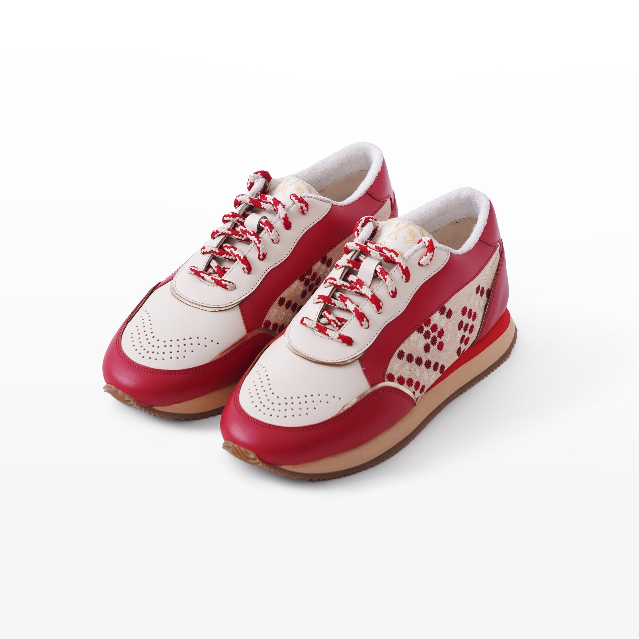 Gully Number 002 - 1980 Wizard Red